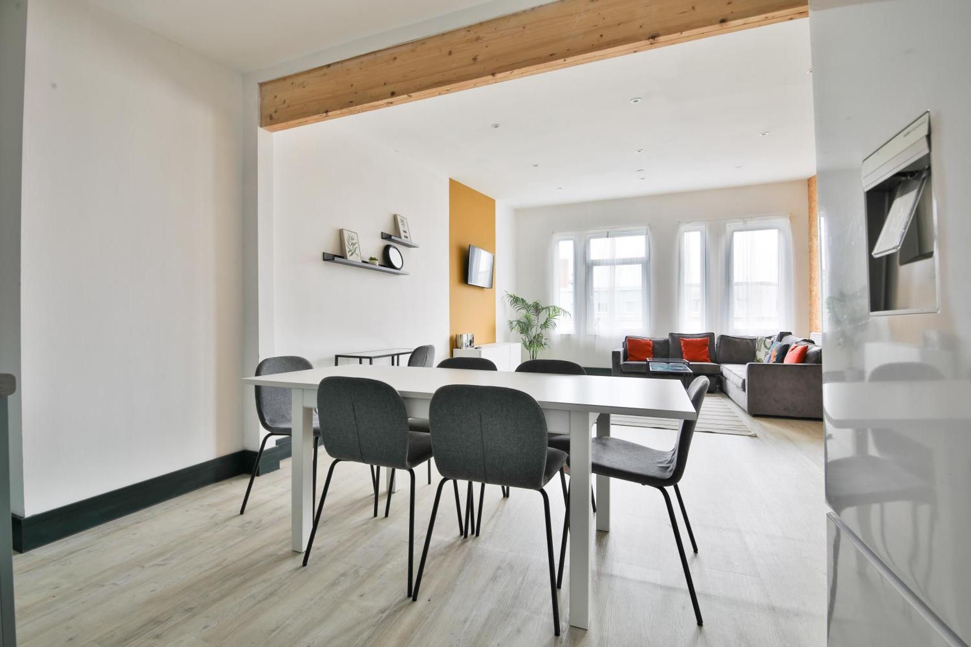 The Kingsway- 2 Bedroom Central Swansea Apartments By Stayright Exteriör bild