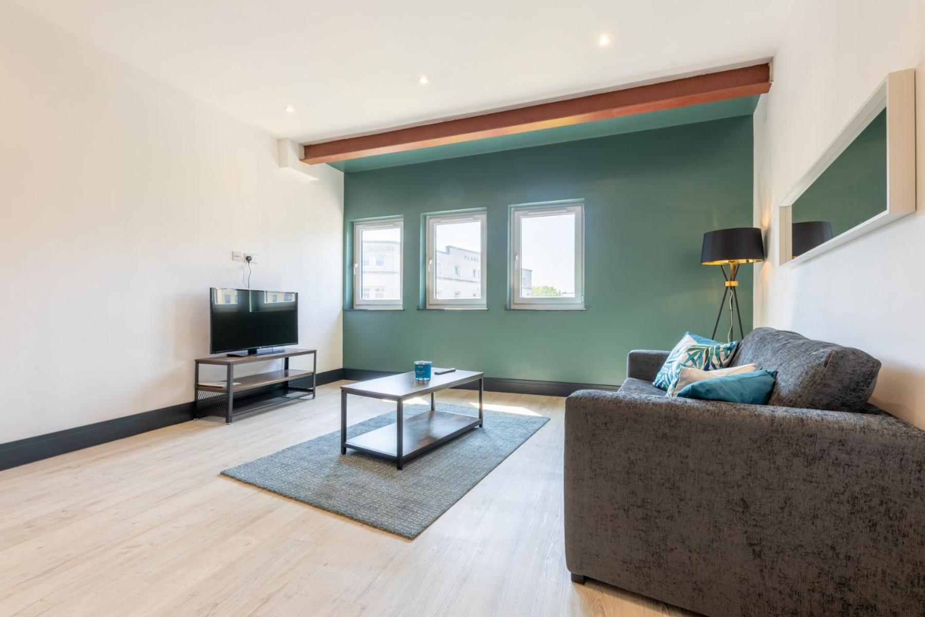 The Kingsway- 2 Bedroom Central Swansea Apartments By Stayright Exteriör bild
