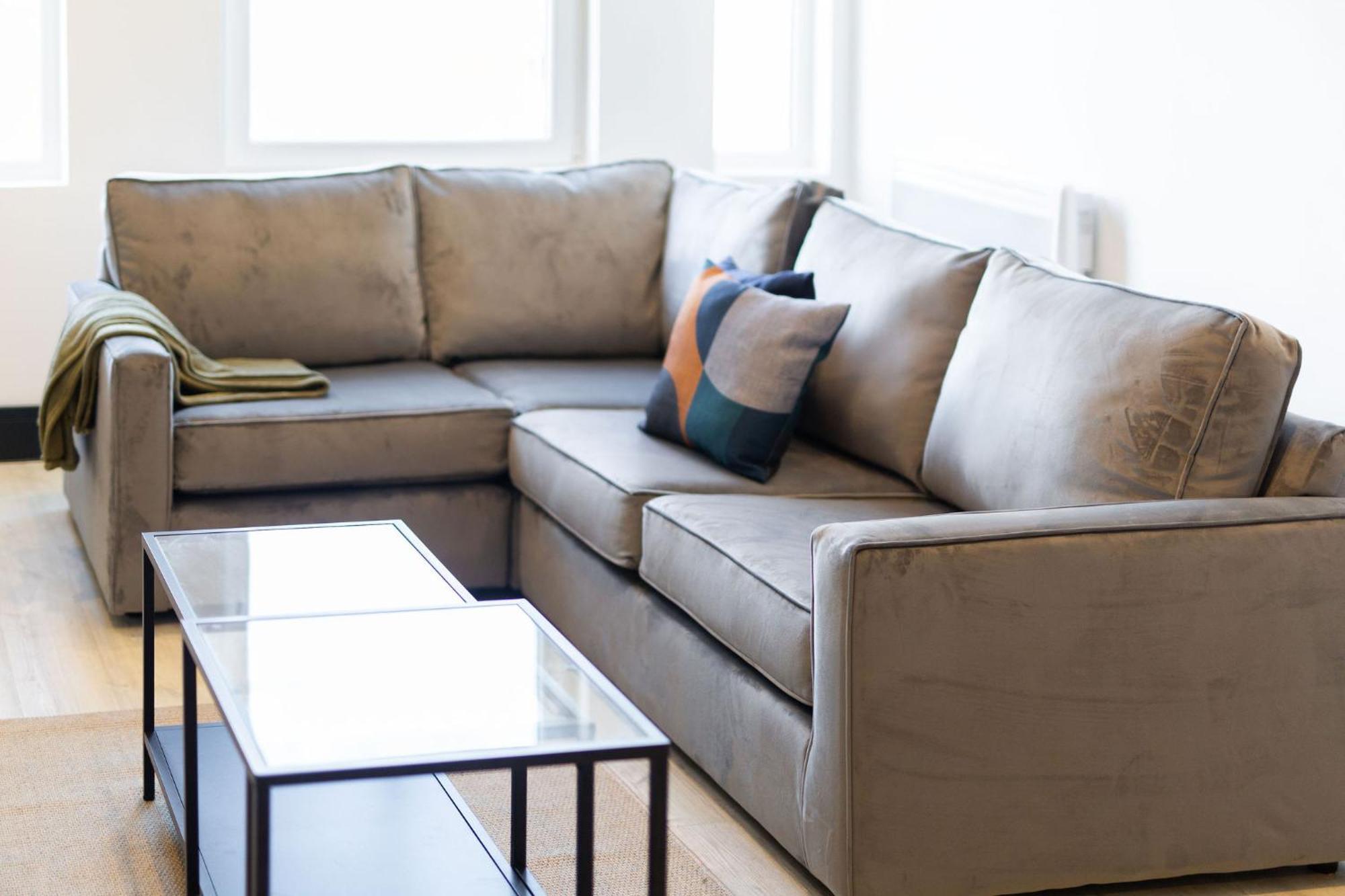 The Kingsway- 2 Bedroom Central Swansea Apartments By Stayright Exteriör bild